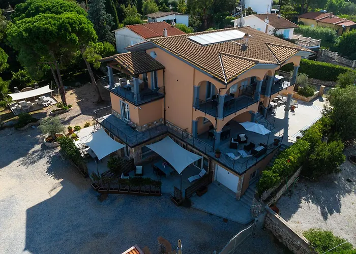 Villa Mia